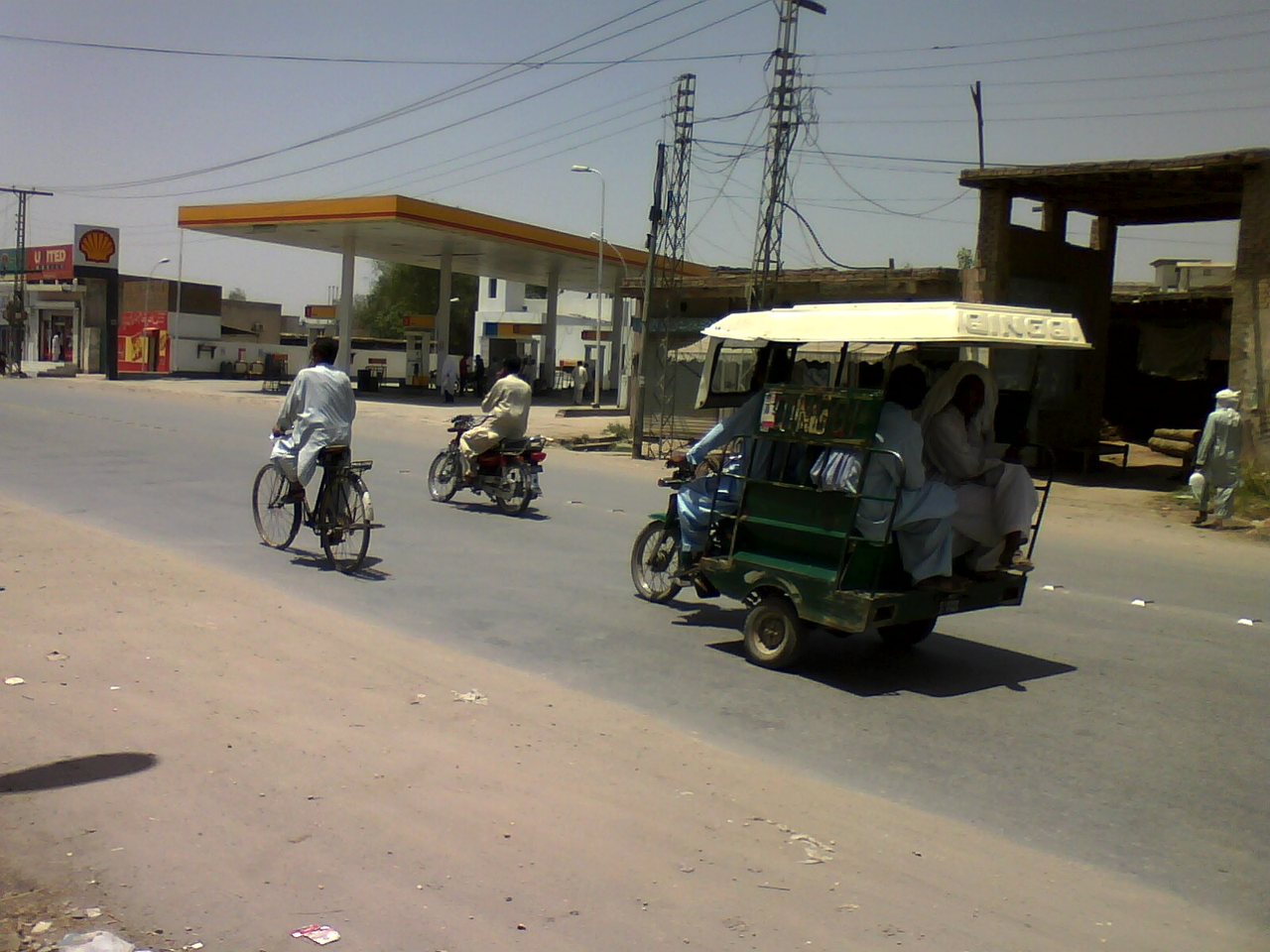 A view of Dera Ismail Khan in Pakistan's Khyber Pakhtunkhwa province (file photo)