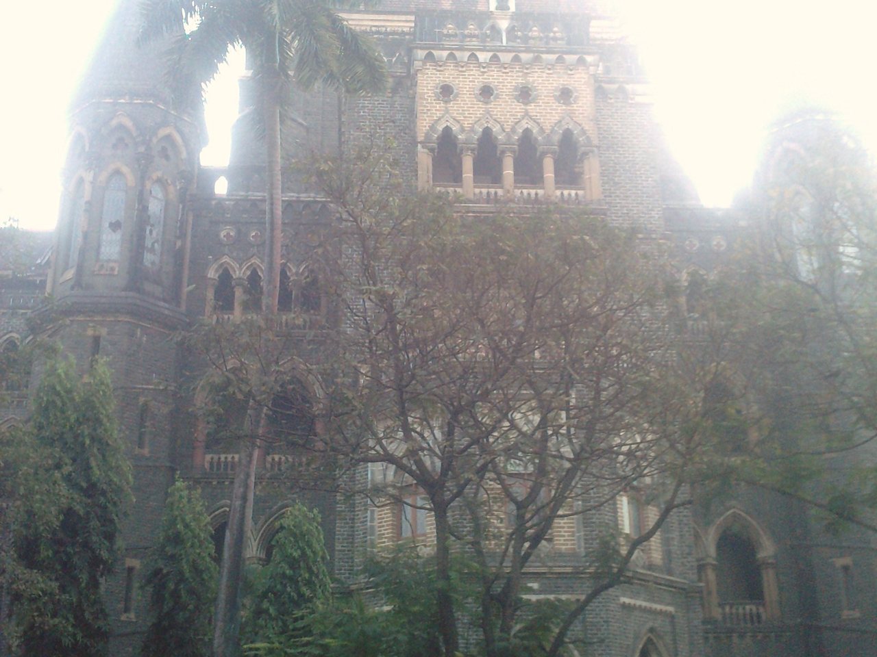 The Bombay High Court building (file photo)
