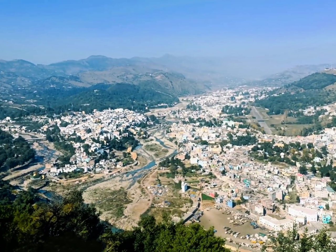 Forested hills in Rajouri district, Jammu and Kashmir (file photo)
