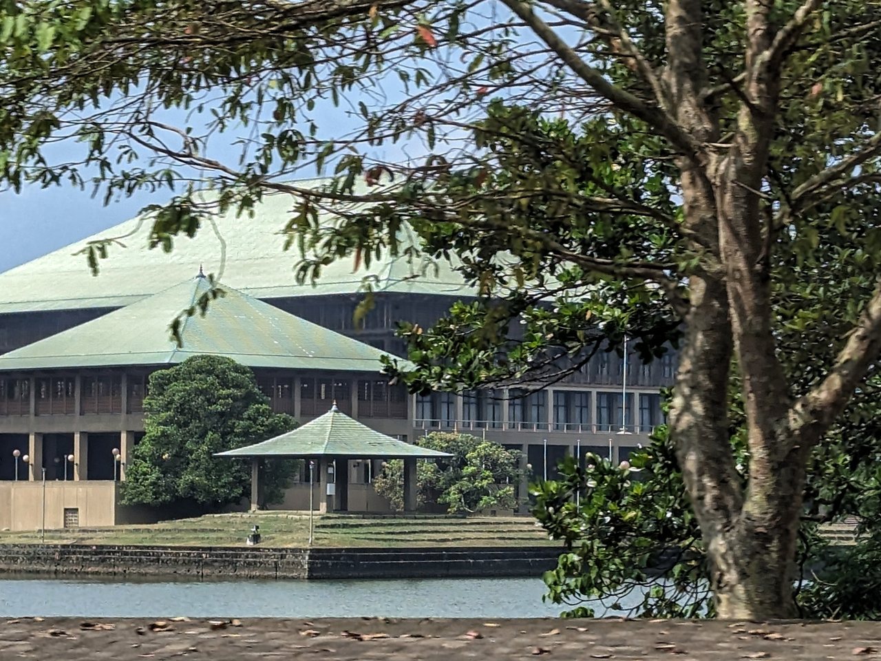 The Parliament of Sri Lanka in Kotte (file photo)