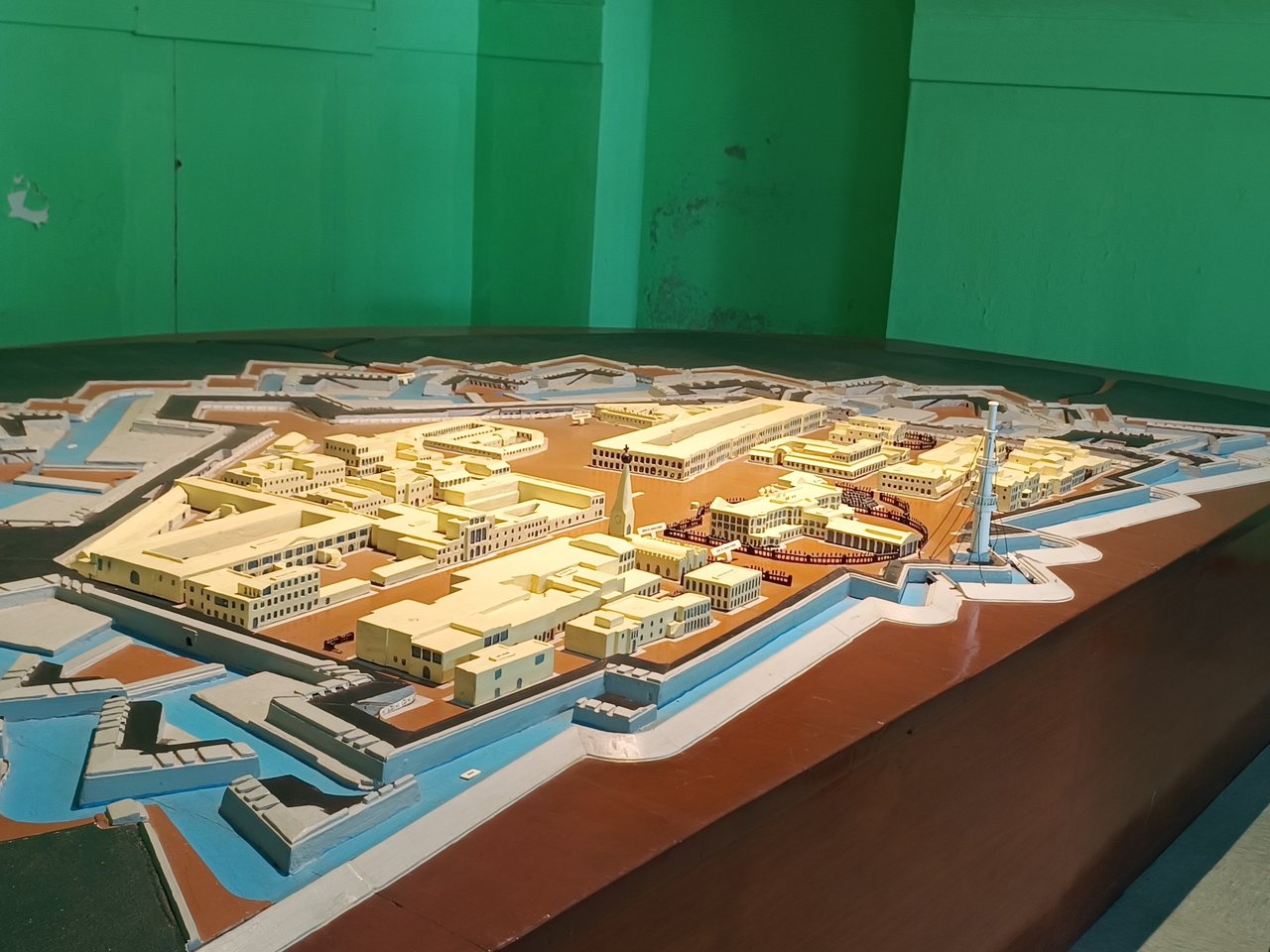 Fort St George, seat of the Tamil Nadu government, in Chennai (file photo)