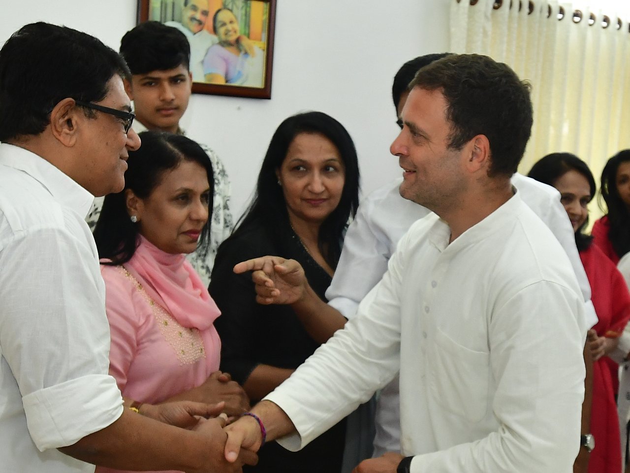 Congress leader Rahul Gandhi at a meeting (file photo)
